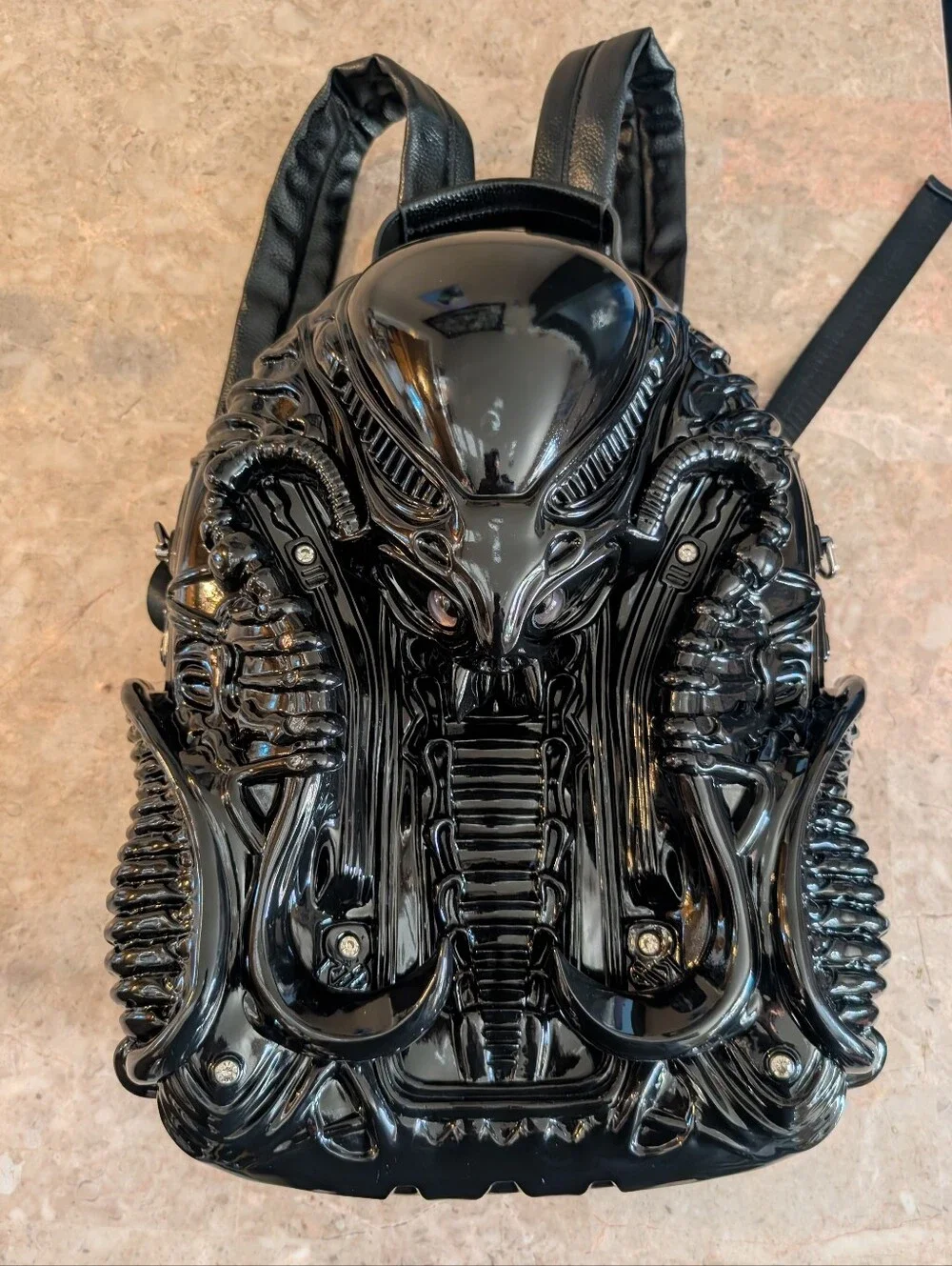Alien VS Predator PVC Xenomorph Shaped Purse Sci-fi Backpack Black 3D Creepy